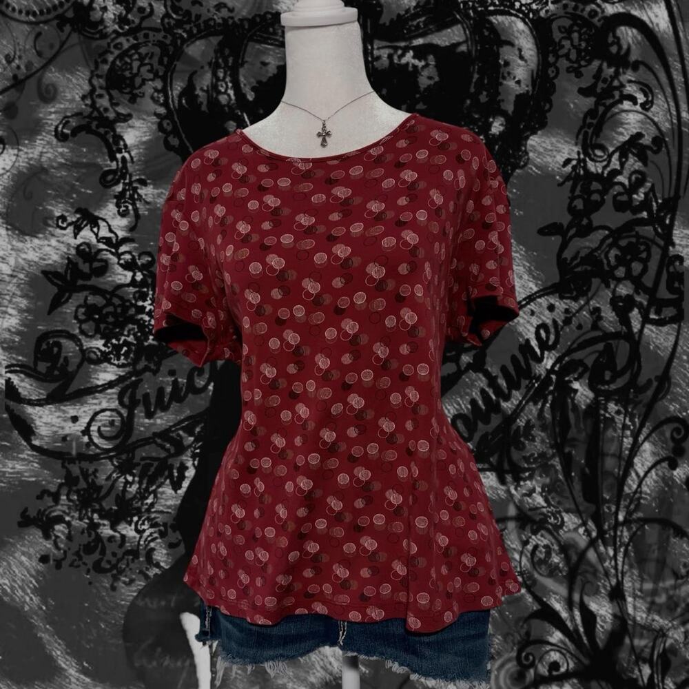 abstract circular dot print deep washed muted red ribbed retro glam cotton top